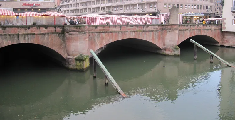 The Museumsbrücke over the river Pegnitz in the middle of the old town